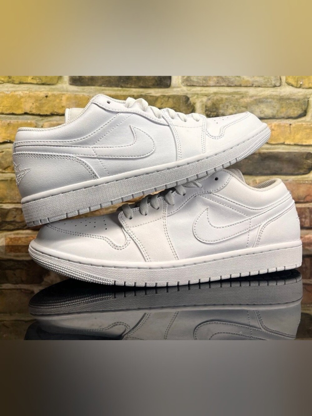 New With Box Men's Size 12 Nike Air Jordan 1 Low Triple White